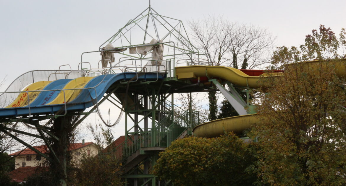 Aquaria Park: il Parco Acquatico abbandonato - Urbex Italia